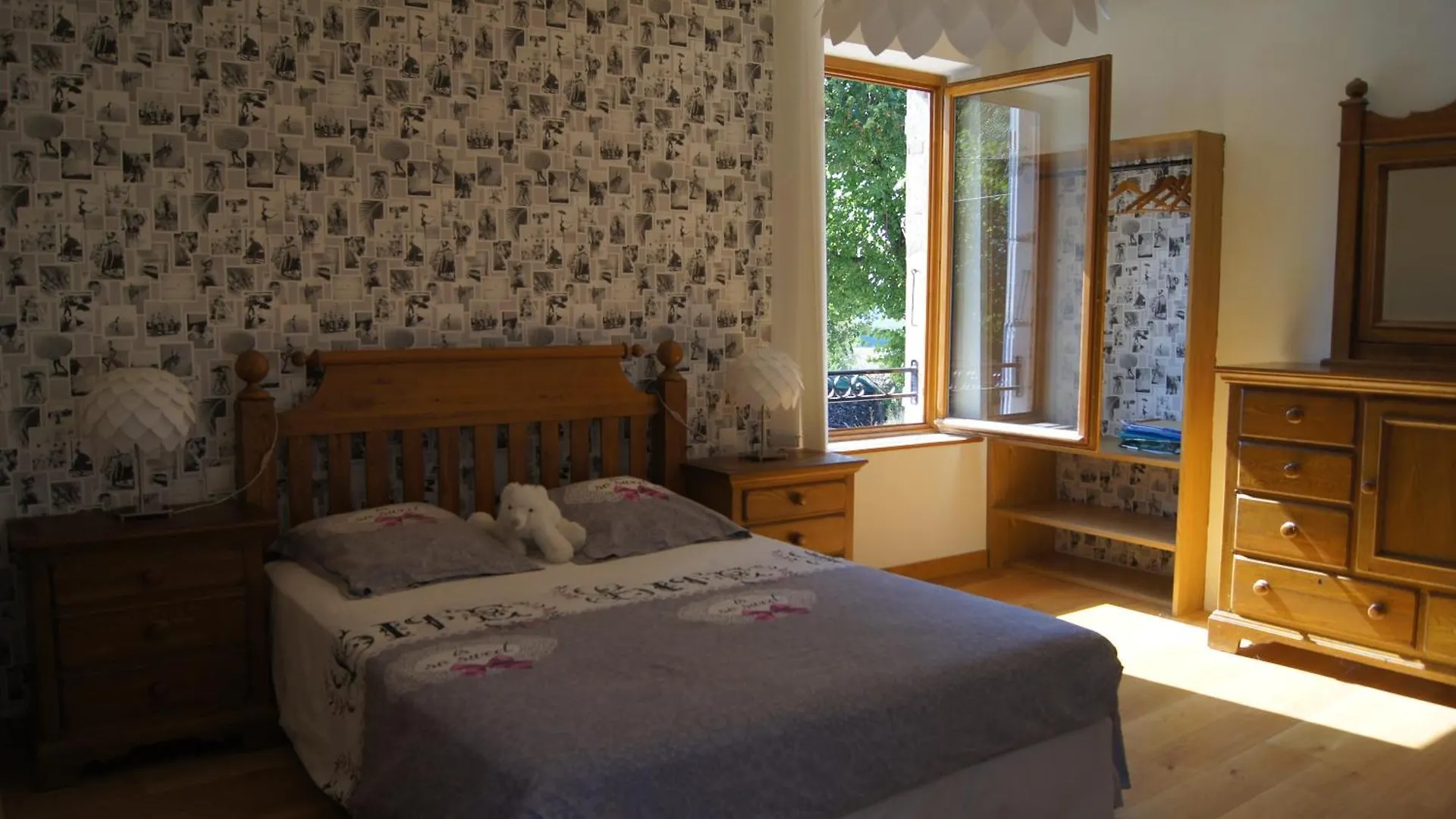 Habitación en casa particular La Maison De Rochebois, Chambres Et Table D'Hotes, Savoie, France Champagneux
